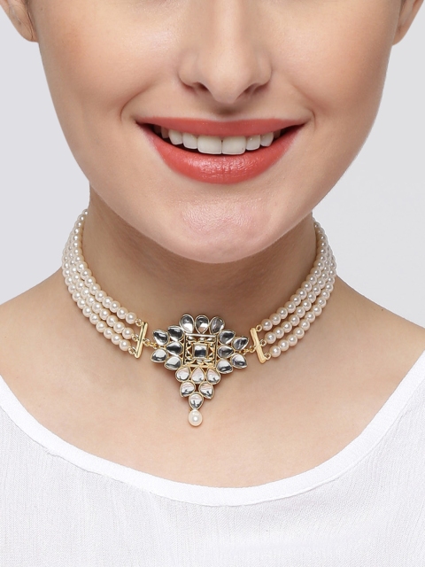 

Studio Voylla Rajputana Off-White & Gold-Toned Kundan-Studded Choker Necklace