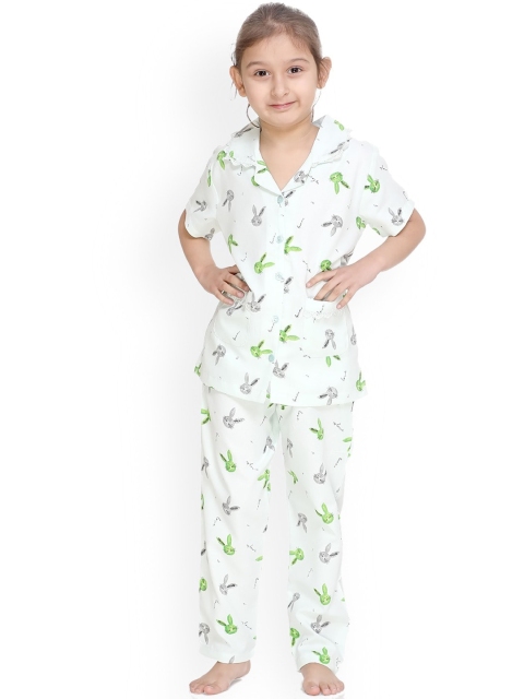 

Kanvin Girls Green & Grey Conversational Printed Pure Cotton Night Suit