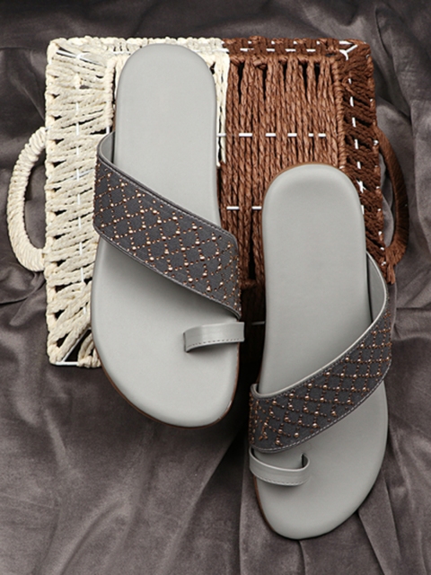 

THE WHITE POLE Women Grey Embellished One Toe Flats