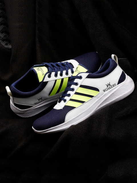 

Woakers Men Green Woven Design Sneakers