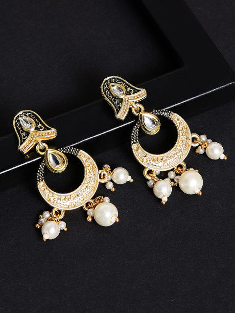 

OOMPH Gold-Plated & Black Crescent Shaped Chandbalis