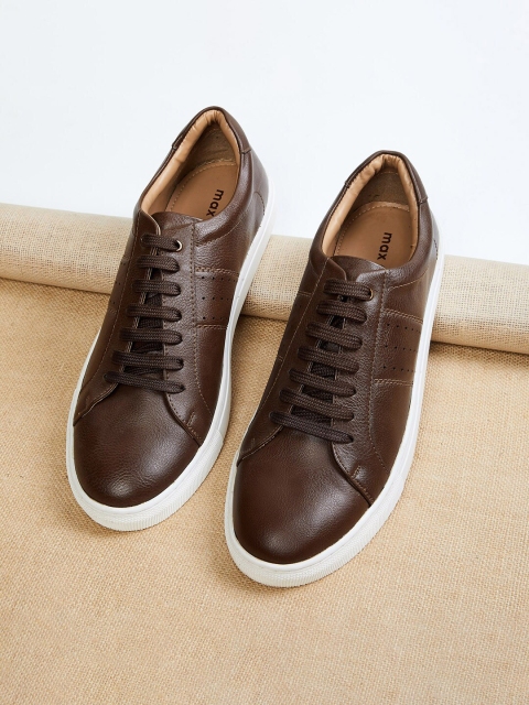 

max Men Brown Perforations PU Sneakers