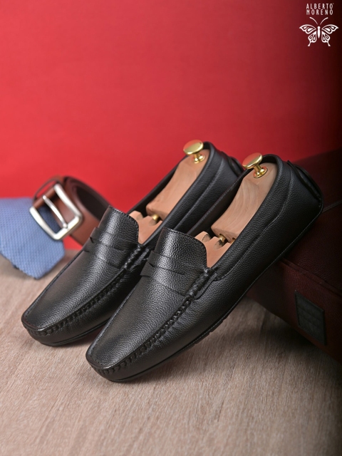 

ALBERTO MORENO Men Black Textured Driving Shoes