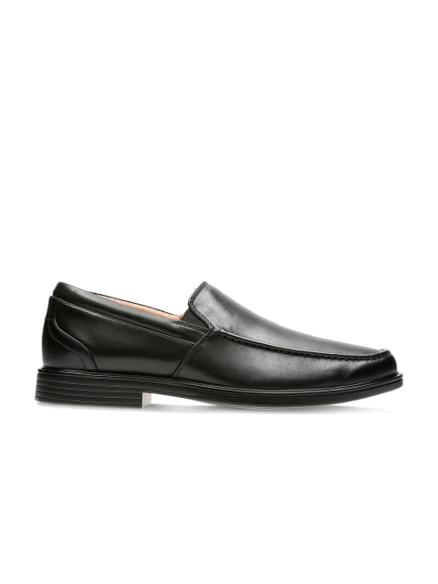 

Clarks Men Black Leather Slip-On Sneakers
