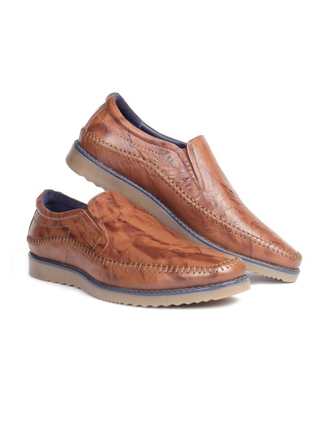 

pierre cardin Men Tan Solid Leather Loafers