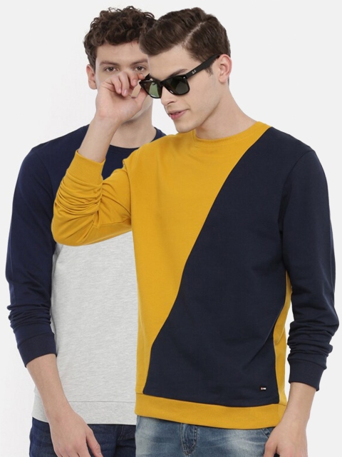 

3PIN Men Multicoloured Colourblocked Sweatshirt, Multi