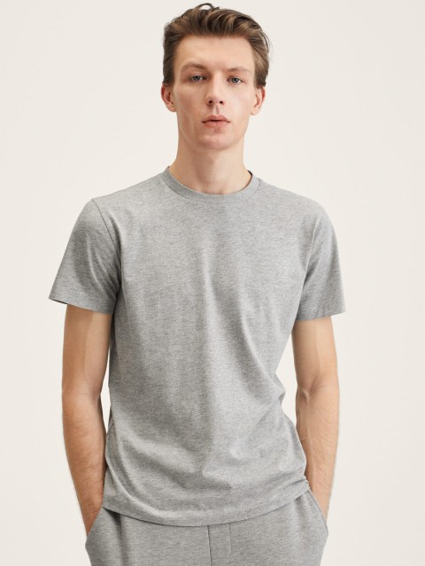 

MANGO MAN Men Grey Melange Pure Cotton Solid T-shirt