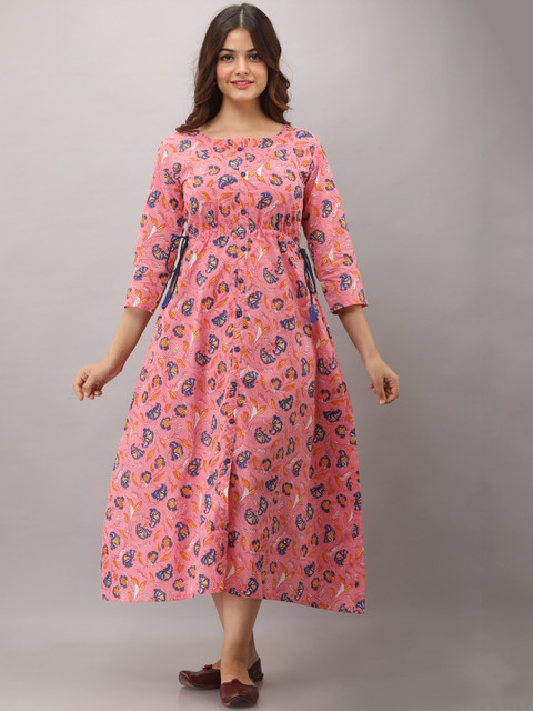 

Women Touch Women Pink Floral Printed Gotta Patti Floral Kurta