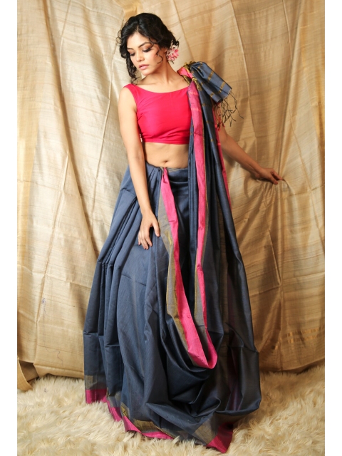 

Charukriti Grey & Magenta Solid Zari Dual Border Cotton Blend Handloom Saree