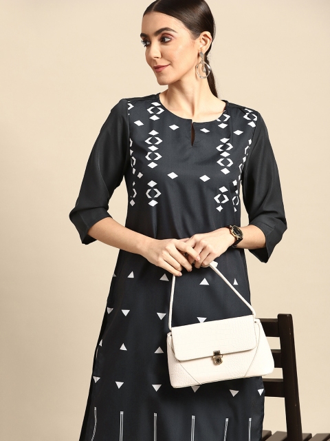 

Anouk Women Black & White Geometric Printed Kurta