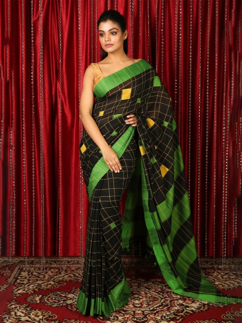 

Charukriti Black & Green Checked Woven Design Pure Cotton Handloom Saree