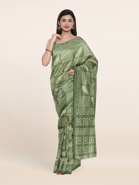 

Pothys Green & White Floral Zari Cotton Blend Saree