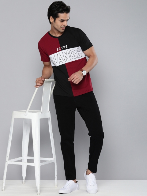 

HERE&NOW Men Black & Maroon Typography Printed T-shirt