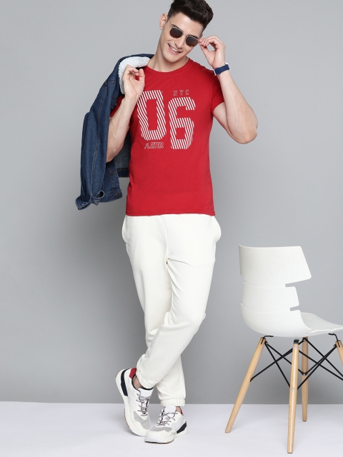 

HERE&NOW Men Red & White Graphic Printed T-shirt