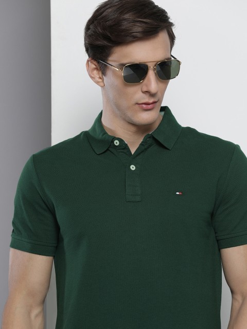 

Tommy Hilfiger Men Green Solid Polo Collar T-shirt