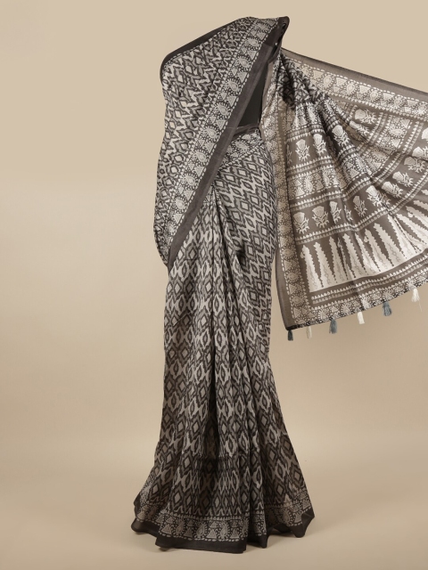 

Pothys Grey & White Printed Saree