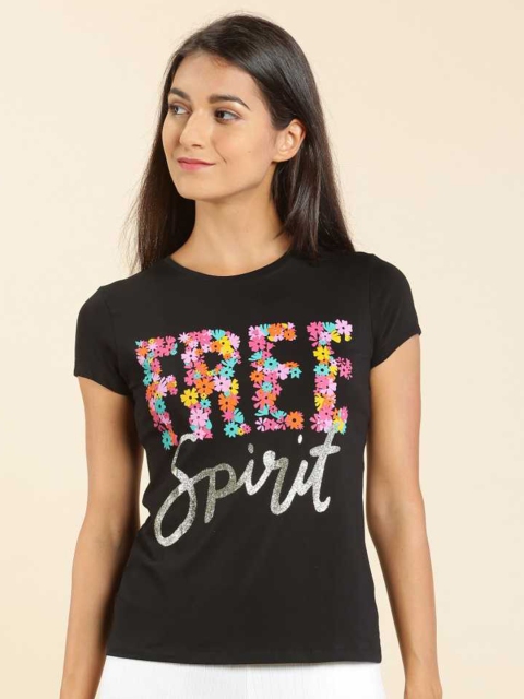 

LYRA Women Black Floral Printed Extended Sleeves Slim Fit Outdoor T-shirt