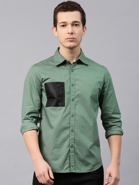 

HRX by Hrithik Roshan Men Green Regular Fit Solid Casual Shirt