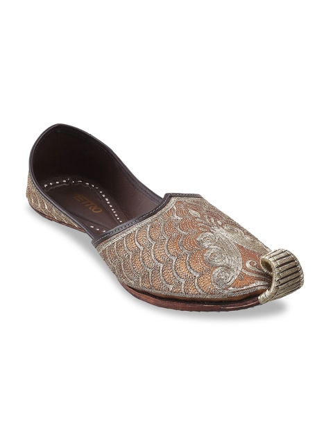 

Metro Men Bronze-Toned Embroidered Leather Mojaris