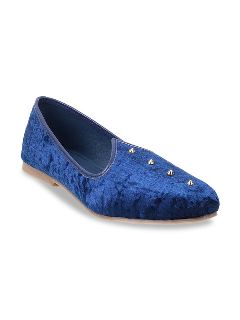

Mochi Men Blue Ethnic Shoe-Style Sandals