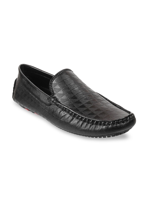 

WALKWAY Men Black Textured Loafers