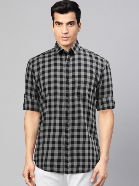 

HIGHLANDER Men Black & Grey Slim Fit Checked Pure Cotton Casual Shirt