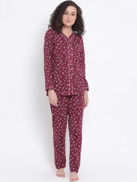 

Kanvin Women Maroon & Grey Printed Night Suit