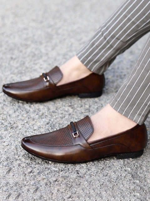 

FOUR STAR TRUCK SALES Men Brown Textured Formal Loafers