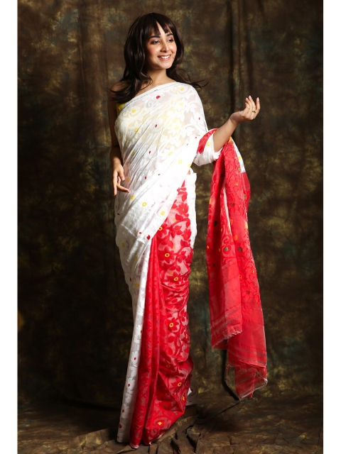 

Charukriti White & Red Floral Silk Cotton Half and Half Jamdani Saree