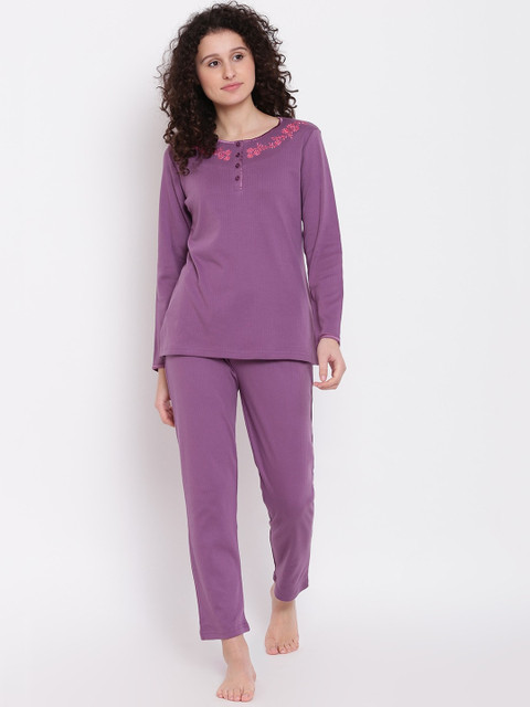 

Kanvin Women Purple & Pink Printed Night Suit