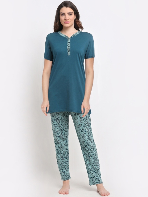 

Kanvin Women Teal Pure Cotton Night Suit