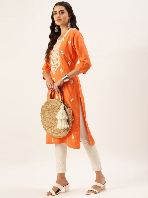 

SWAGG INDIA Women Peach-Coloured & White Ethnic Motifs Embroidered Straight Kurta