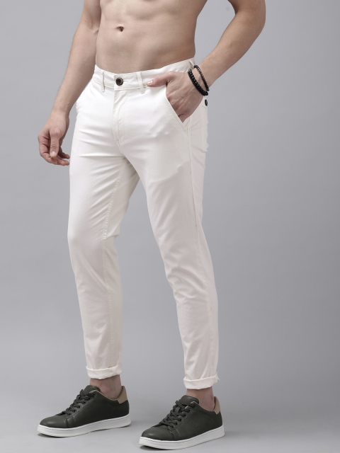 

The Roadster Lifestyle Co Men White Slim Fit Chinos Trousers