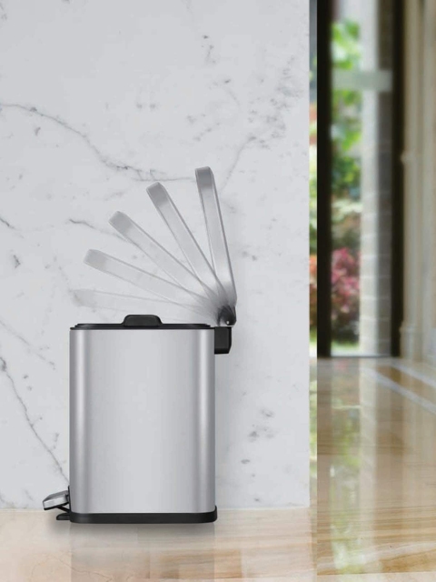 

OBSESSIONS Metallic Solid Step Dustbin With Liner