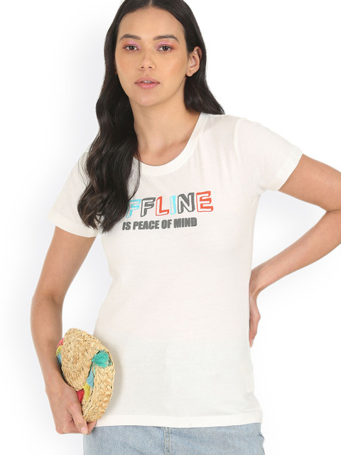 

Sugr Women White & Red Typography Printed Pure Cotton T-shirt