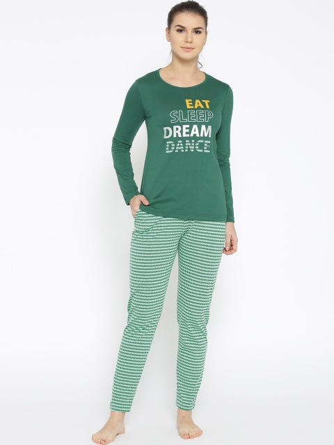 

Kanvin Women Green & White Printed Pure Cotton Night suit