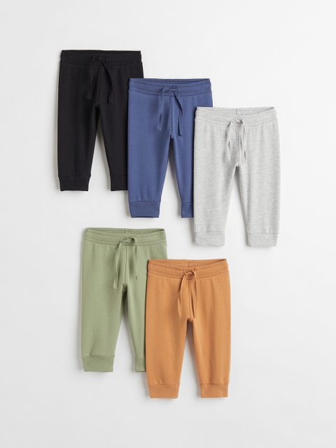 

H&M Boys Multicoloured Solid 5-Pack Sweatpants, Multi