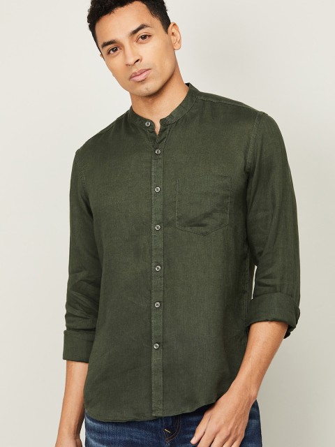 

CODE by Lifestyle Men Olive Green Casual Shirt