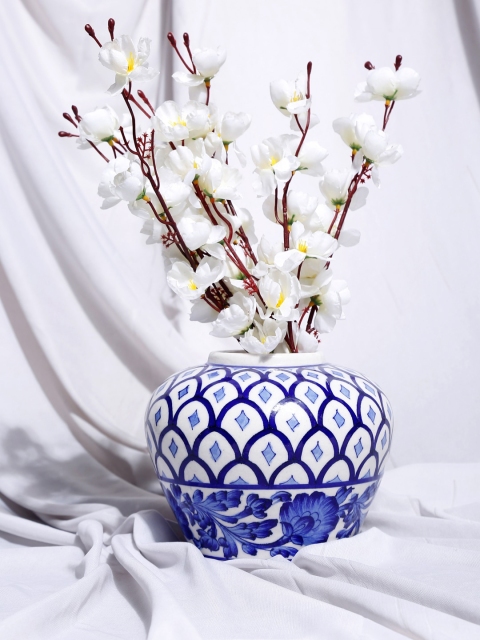 

EK White & Blue Printed Pottery Decorative Vase