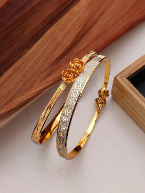 

Shining Diva Set Of 2 Gold-Plated Adjustable Bangles