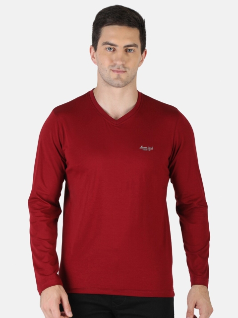 

Monte Carlo Men Maroon V-Neck T-shirt