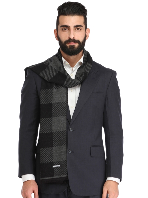 

Alvaro Castagnino Black & Grey Self-Design Muffler