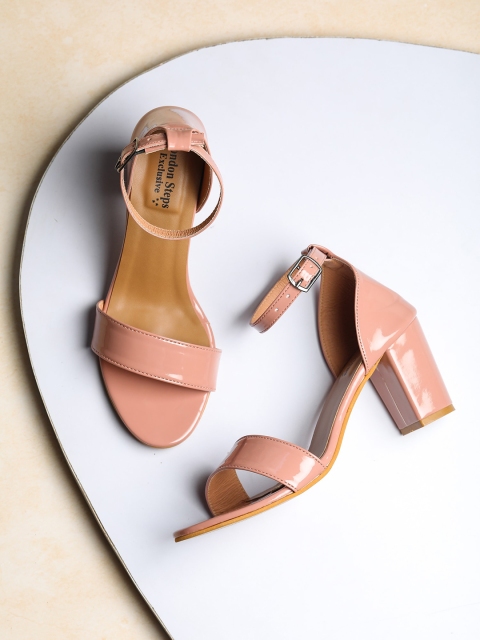 

LONDON STEPS Pink Printed Block Sandals with Buckles