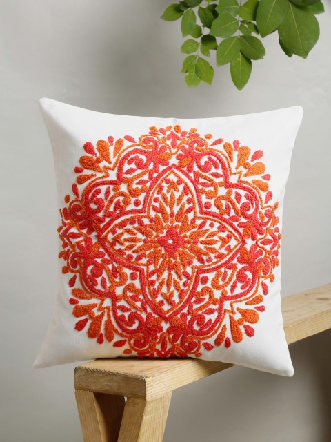 

EK BY EKTA KAPOOR Off White & Red Embroidered Square Cushion Covers