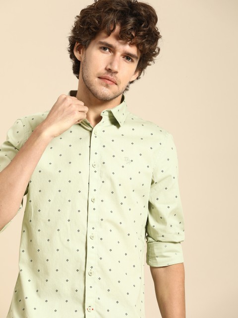 

Being Human Men Green Standard Slim Fit Printed Pure Cotton Casual Shirt