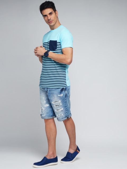 

Difference of Opinion Men Blue Striped Round Neck T-shirt