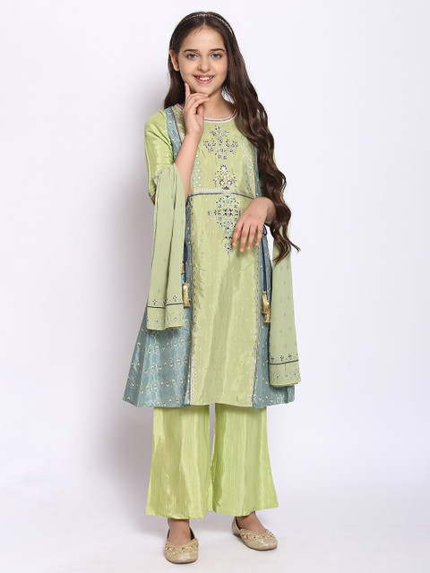 

AURELIA Girls Green Ethnic Motifs Printed Kurta with Trouser & Dupatta