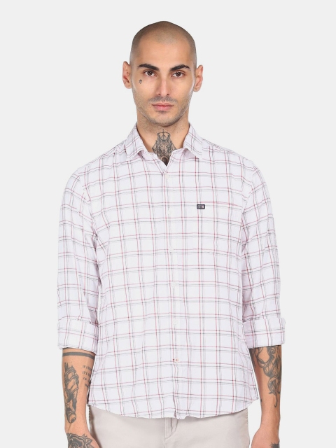 

Arrow Sport Men White Checked Casual Shirt