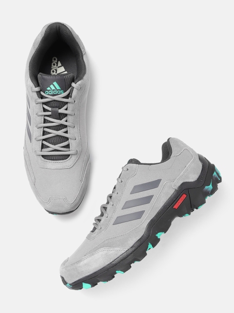 

ADIDAS Men Grey Solid Cetra Leather Running Shoes