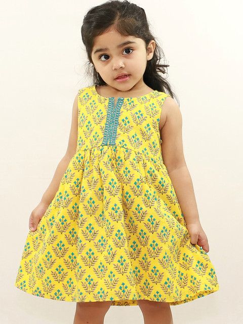 

Campana Girls Yellow Ethnic Motifs Cotton Dress